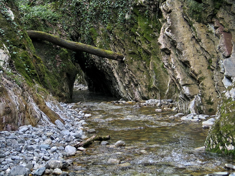 Пещерная часть Мамедова ущелья
