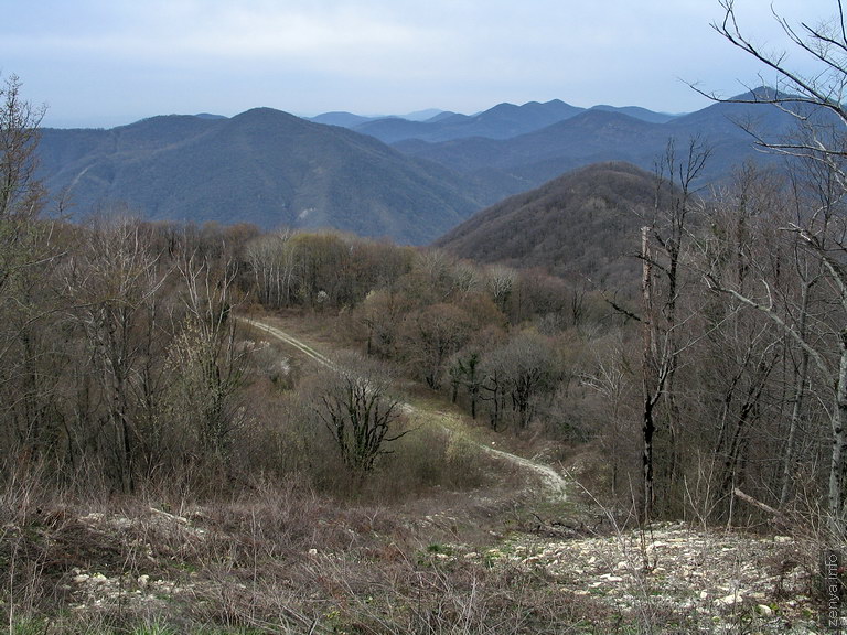 Вид на долину Аше и Мухортову Поляну