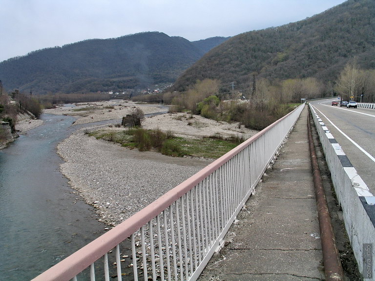 Автодорожный мост через Аше