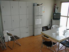 Телевизор в общежитие Кэйтэкирё