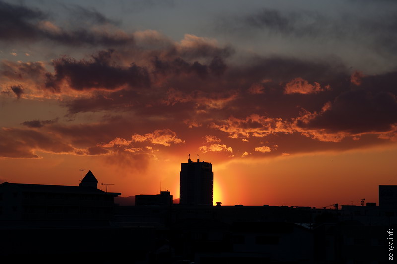 地震の後の夕焼け