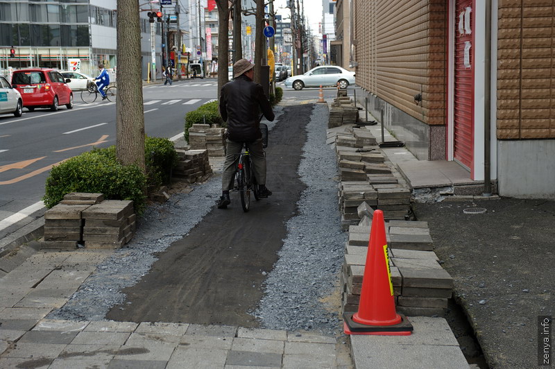 仮の歩道