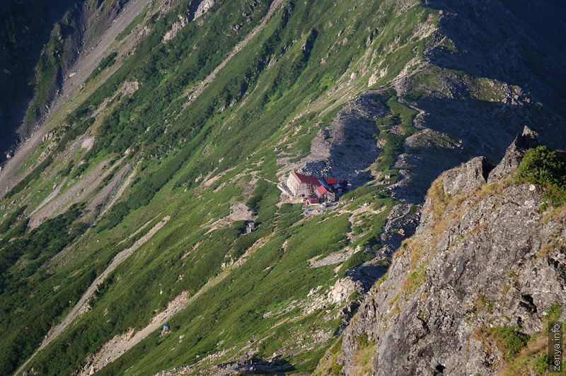 北岳から北岳山荘