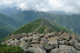 三峰岳から熊ノ平