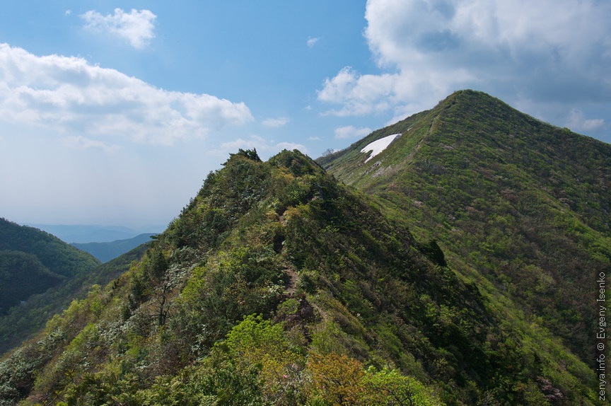 蟻の戸渡りと雁戸山